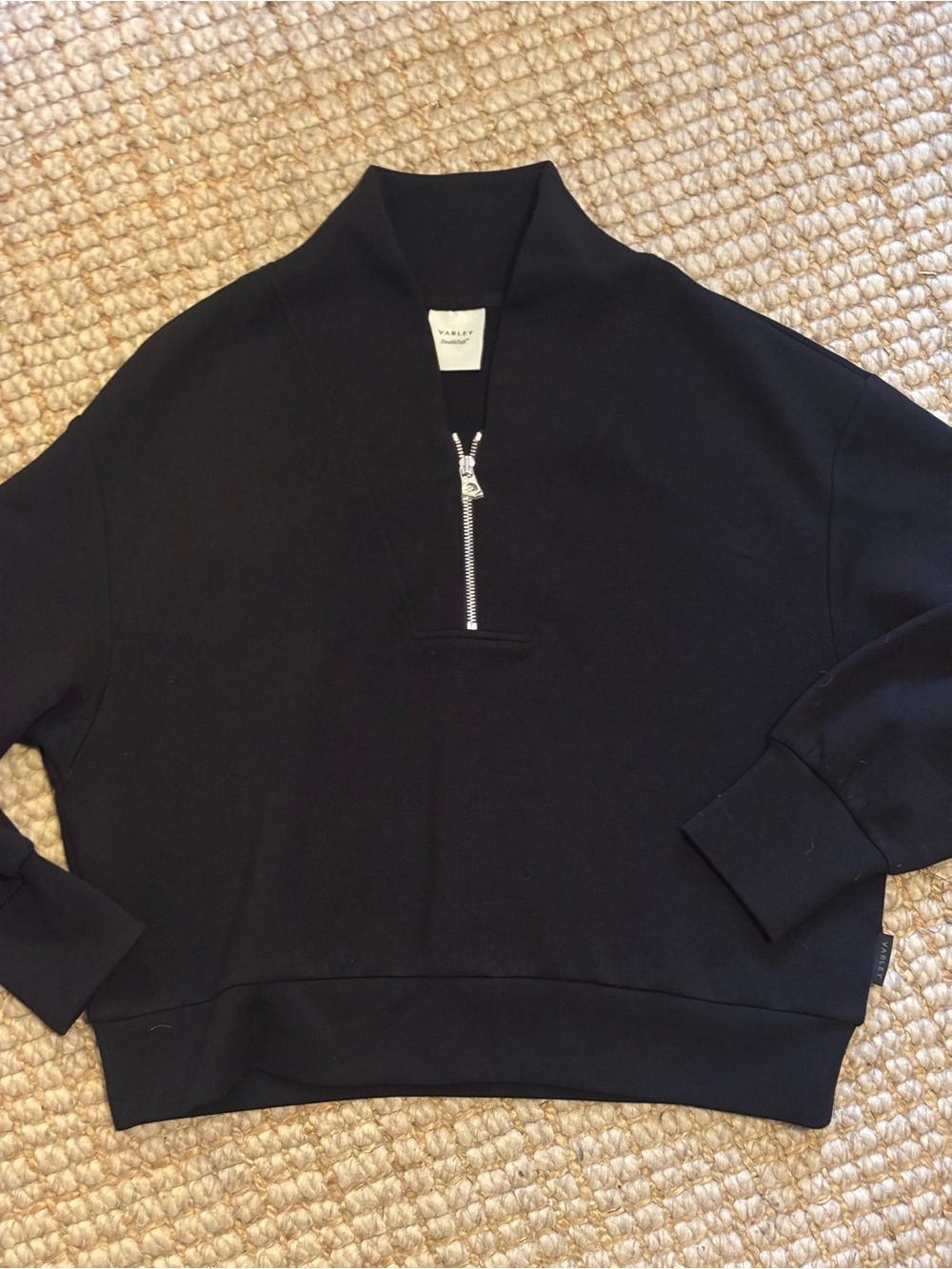 Varley Double soft Davidson 1/4 Zip pullover sweatshirt  L
$88
NEW